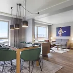 Radisson Blu Otel 4*