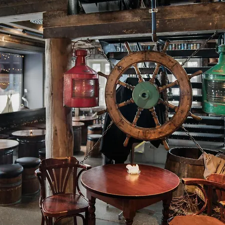 Radisson Blu Hotel 4*