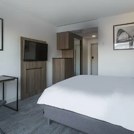 Radisson Blu 4*