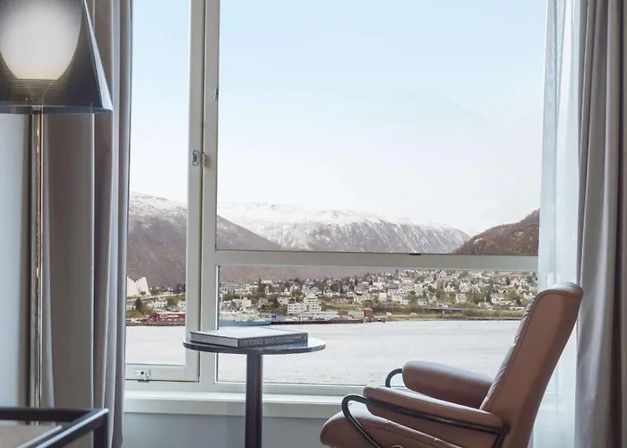 Radisson Blu Hotel 4*