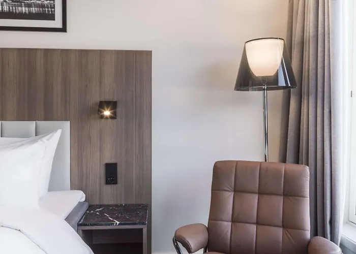 Radisson Blu Hotel 4*