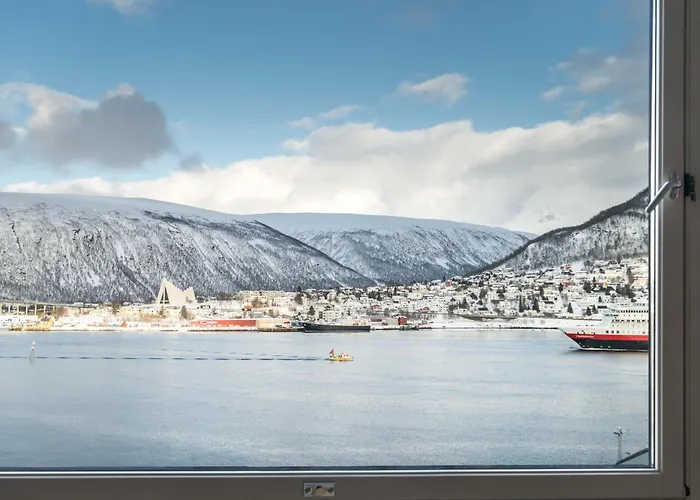 Radisson Blu Hotel 4*