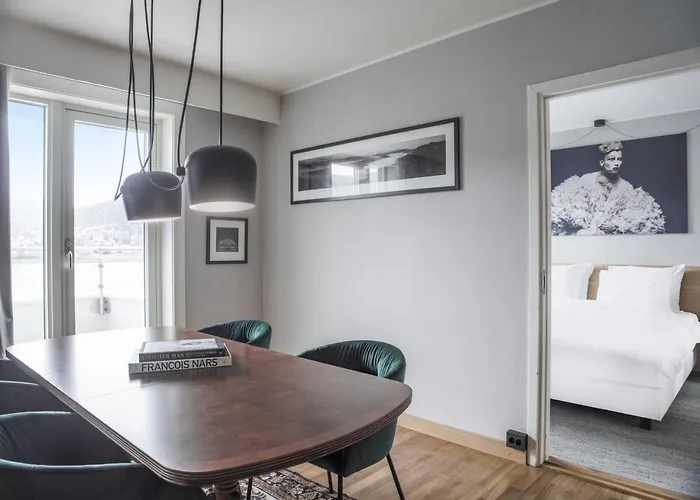 Radisson Blu Hotel 4*